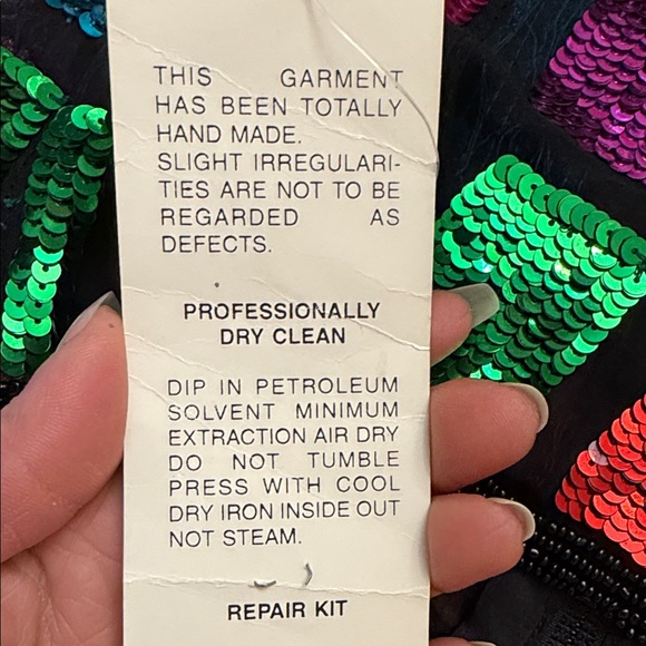 Multicolor Vintage Sequin Sleeveless Blouse - Picture 12 of 13